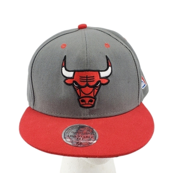Chicago Bulls Mitchell & Ness Snapback Hat Cap Grey/Red Adult One size Canvas - Picture 1 of 10